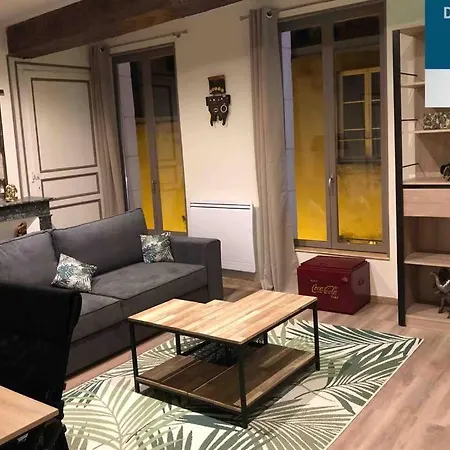 Laon : Suite privée au pied de la cathédrale Extérieur photo