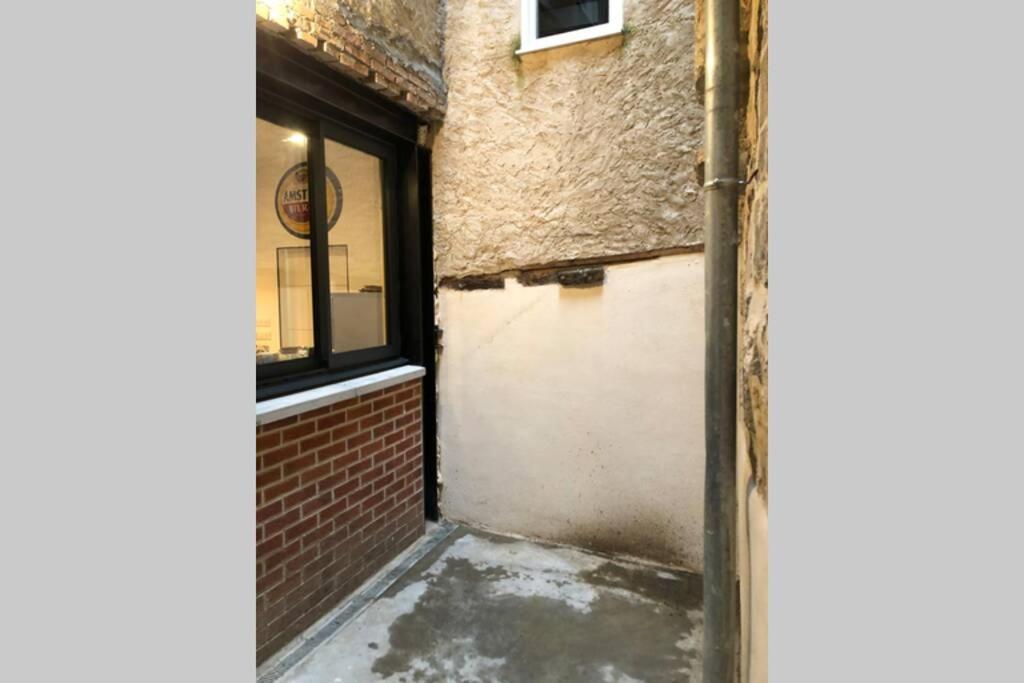 : Privee Au Pied De La Cathedrale Apartment